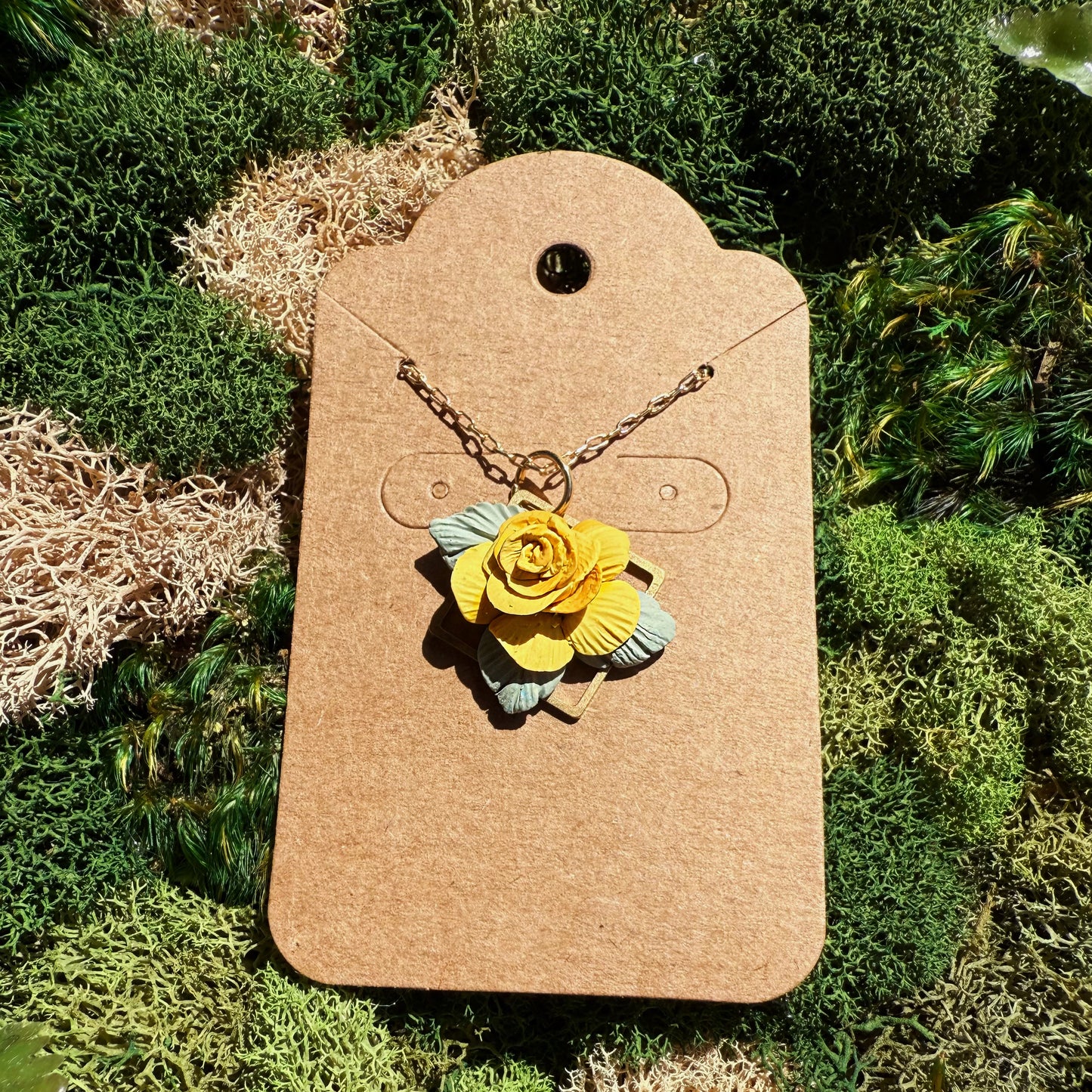 Pendant - Yellow Rose
